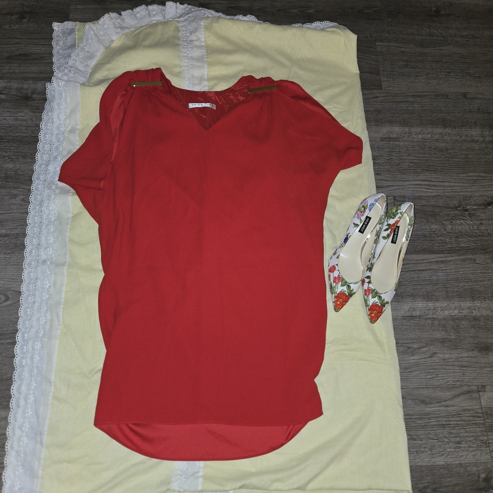 Trina Turk Vibrant Red V-Neck Dress